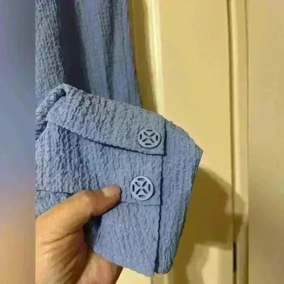 Norm Thompson women’s crinkle capris, periwinkle blue, sz - Large - Picture 4 of 4